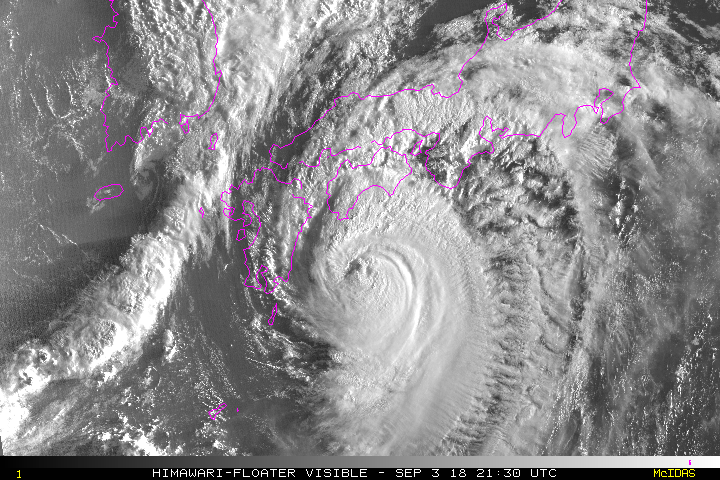 2018年 台風21号 リアルタイム衛星画像