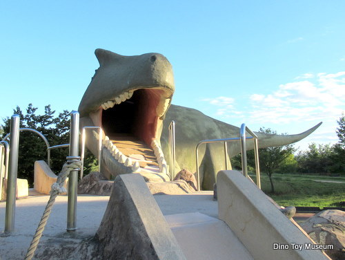 双葉水辺公園のティラノサウルス　ふたばちゃん