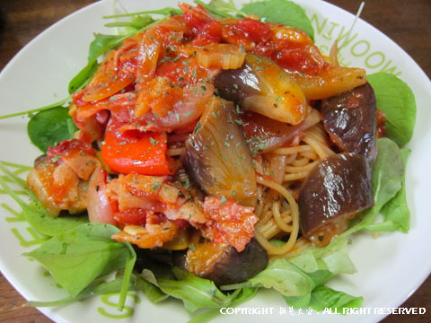 夏野菜のトマトスパゲッティーニ