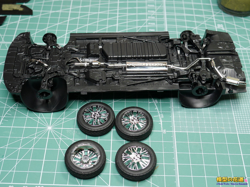 フジミ 1/24 車NEXT トヨタ・ヴェルファイアを作る その3（製作・後編） 模型の花道のブログ