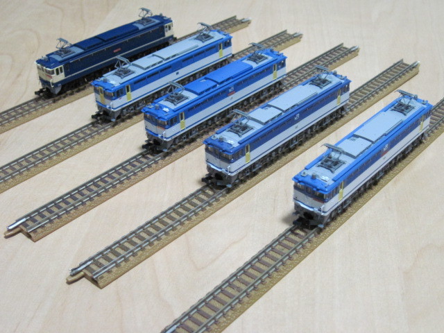 TOMIX EF65 2000(2089号機・JR貨物更新車)、コキ104（新塗装）入線