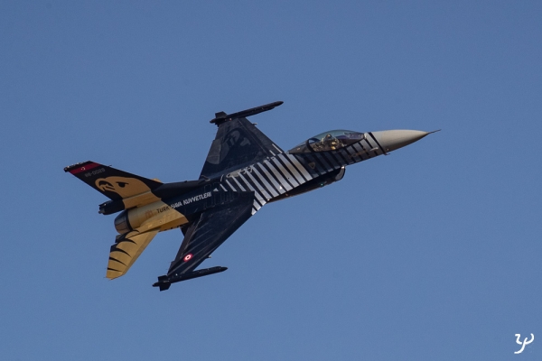 ZTFN7063-LM F-16C-トルコ-Lr-1000